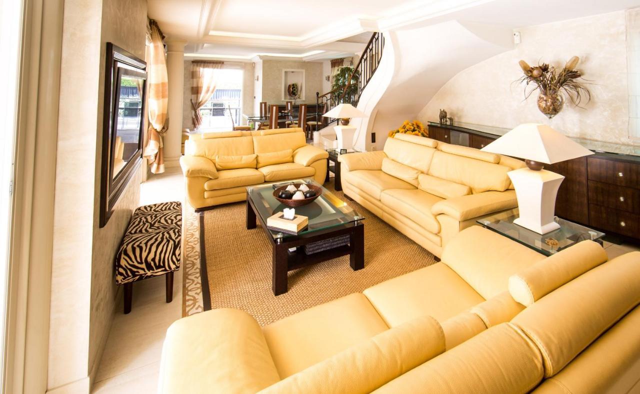 El Paradisio Splendid 5 Stars Villa Atypical In Antibes With Overflowing Swiming Pool 외부 사진