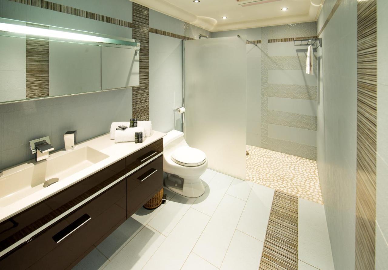 El Paradisio Splendid 5 Stars Villa Atypical In Antibes With Overflowing Swiming Pool 외부 사진